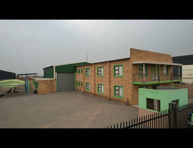 700M² MINI FACTORY FOR SALE IN ALRODE SOUTH